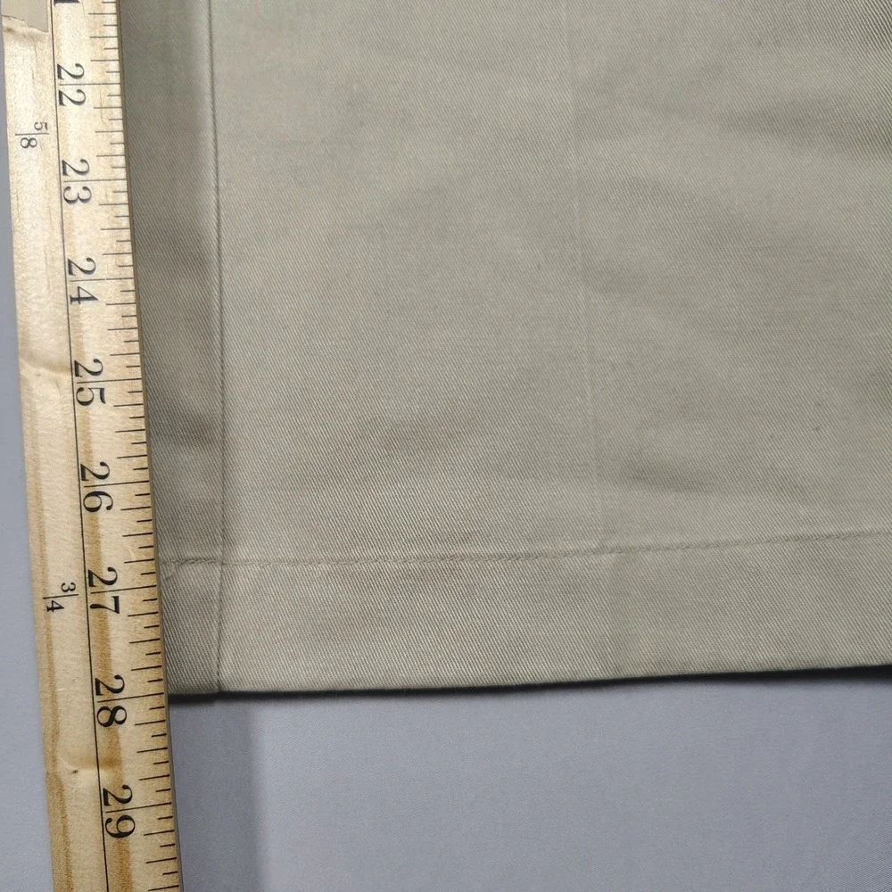 Roundtree & Yorke Chino Pants Mens 32x29 Khaki Straight Leg Twill 100% Cotton